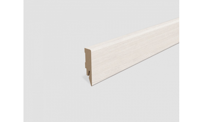 SOKLOVÁ LIŠTA EGGER